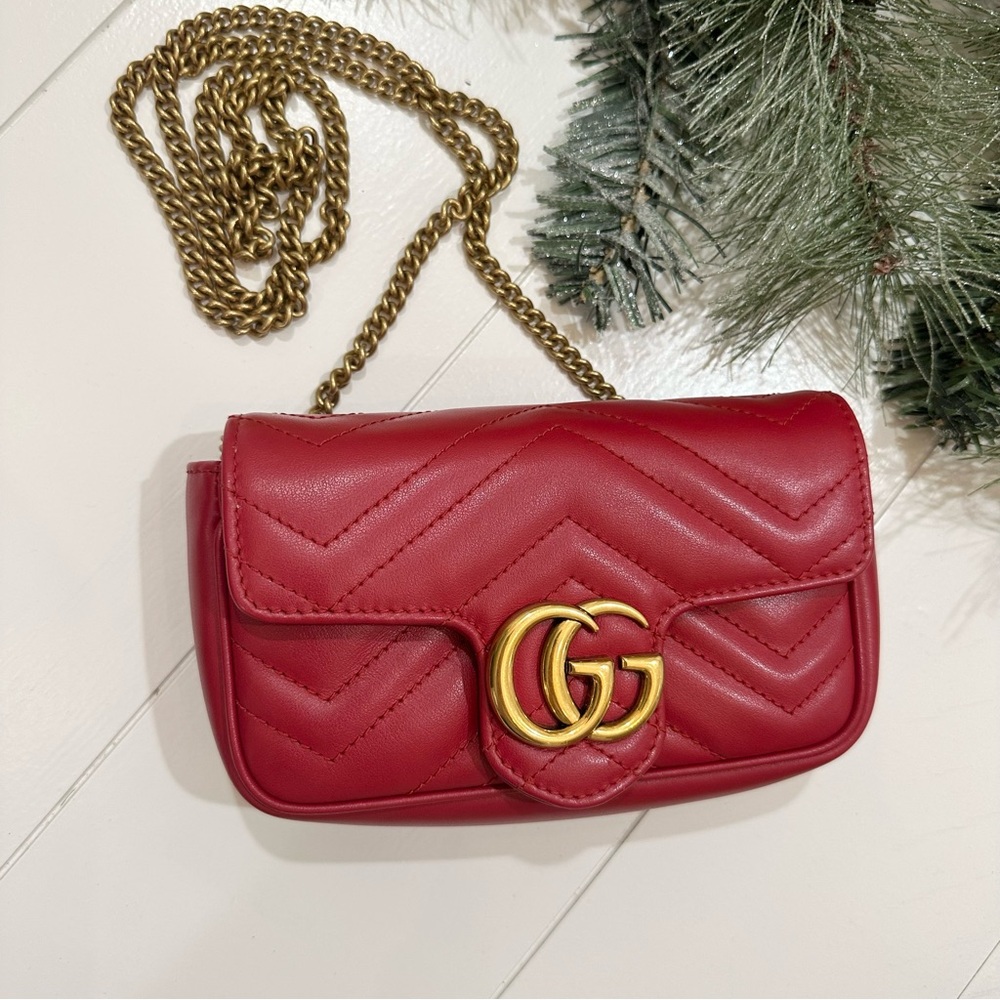 GUCCI GG Marmont Super Mini Quilting Chain Shoulder Bag Leather Red